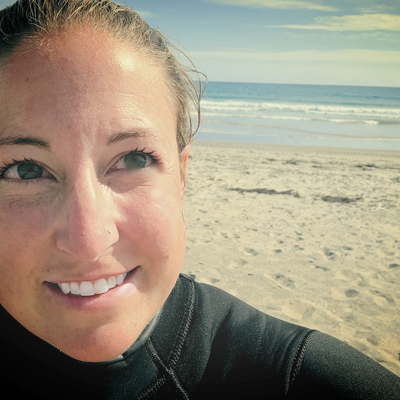 Meet your Posher, Ash - Picture 1 of 1